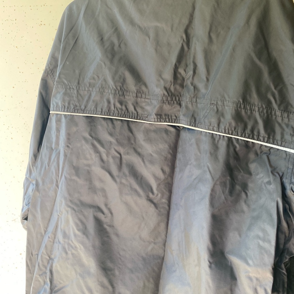 GAP Navy and Gray Mesh Fabric - Picture 3 of 4